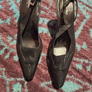 Mossimo Elegant Black Women's Wingtip Heels